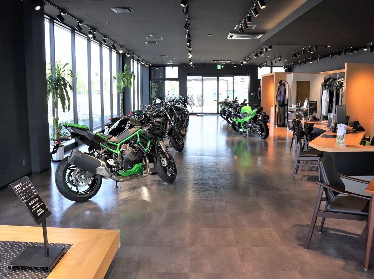 カワサキプラザ豊桥